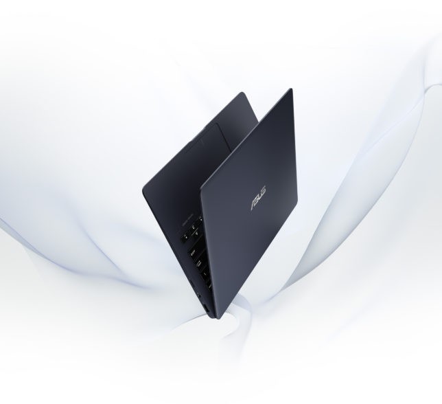 ZenBook 13 UX331UAL-8250